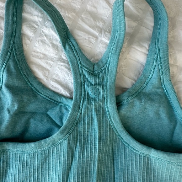 Lululemon tank top - Picture 5 of 6